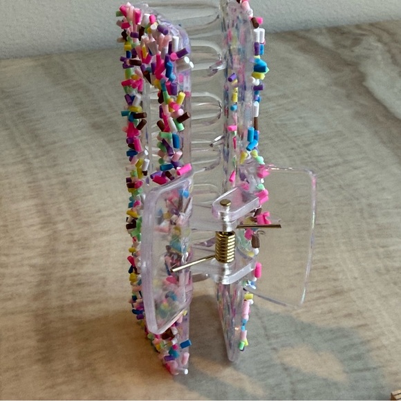 Colorful Sprinkle Hair Claw Clip - Picture 7 of 8